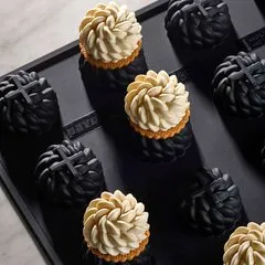 Форма силиконовая Pavoni Павофлекс Путь Сен-Оноре мини Седрик Гроле