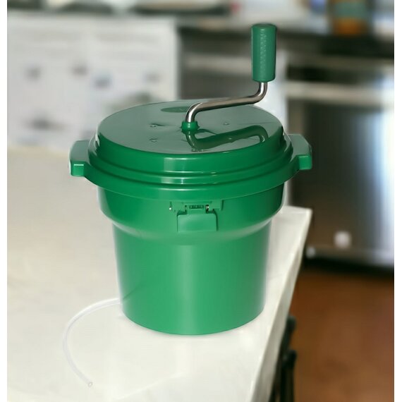 Сушарка для зелені ручна з гальмом зелена 9,5 л, зображення 2 Сушарка для зелені ручна з гальмом зелена 9,5 л, зображення 2